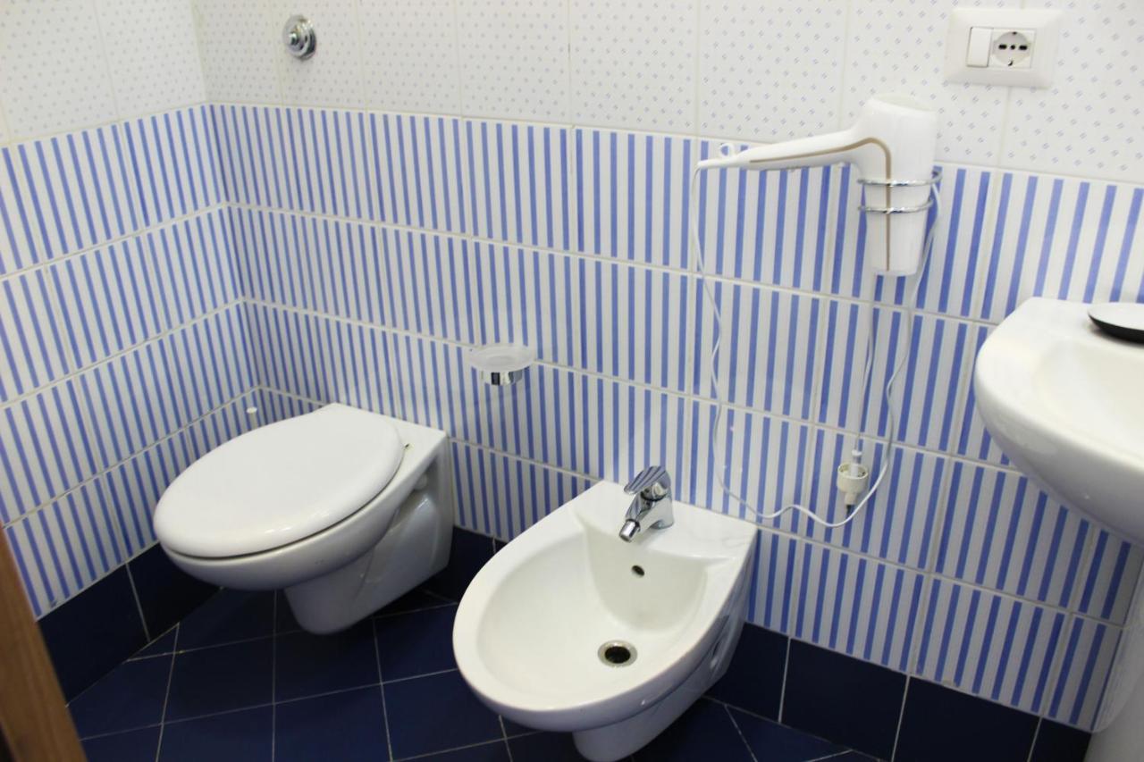 Little Suite Napoli Zewnętrze zdjęcie